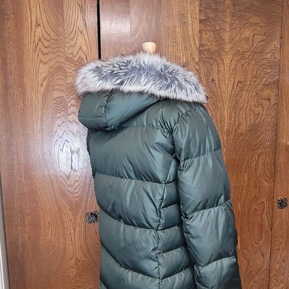 Eddie Bauer Lodge Dark Green Hooded Down Duffle Coat with Faux Fur Trim - Picture 12 of 12